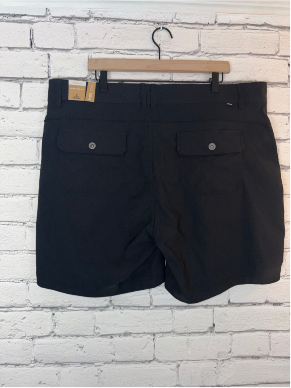 Women’s Prana Shorts size 20W Halle Short Plus II Black Hiking Active 7’ inseam - Picture 7 of 13